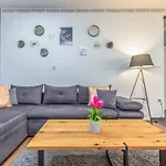 Downtown Deluxe Apartment Omiš