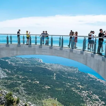 아파트 Downtown Deluxe *