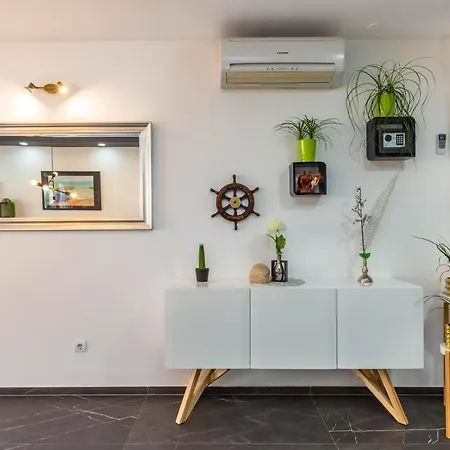 아파트 Downtown Deluxe