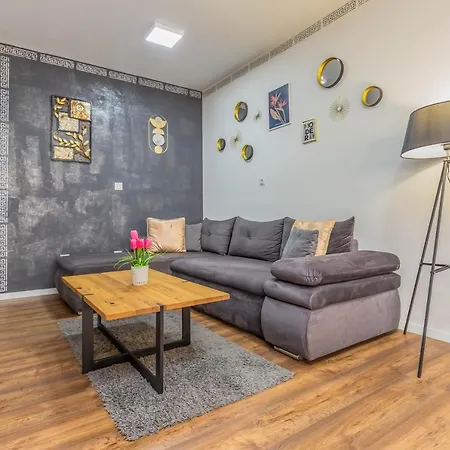 Lägenhet Downtown Deluxe