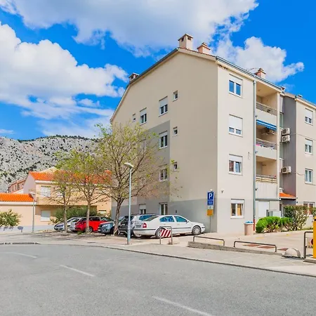Apartment Downtown Deluxe Omis