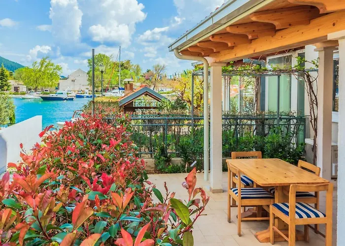 Downtown Deluxe Lejlighed